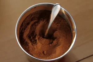 قهوه هسته خرما علی‌خرما 🍵 | جایگزین سالم قهوه معمولی + خرید مستقیم از ازمزرعه