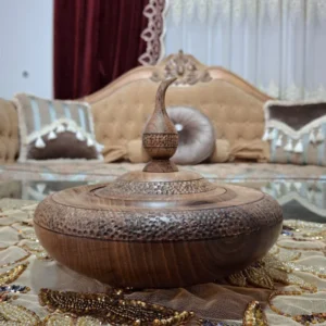 خرید ظروف چوبی دست‌ساز با چوب گردو و چوب سرخ | سینی، ظرف آجیل و ظروف پذیرایی – مستقیم از تولیدکننده